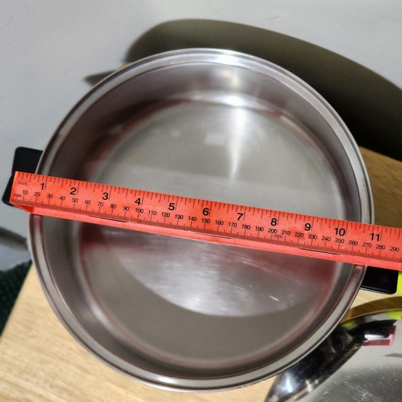 For @JR... Regal Thermic Ray 4-Ply 18-8 StnlsStl Thermo-Clad bottom Stock Pot - Picture 13 of 14